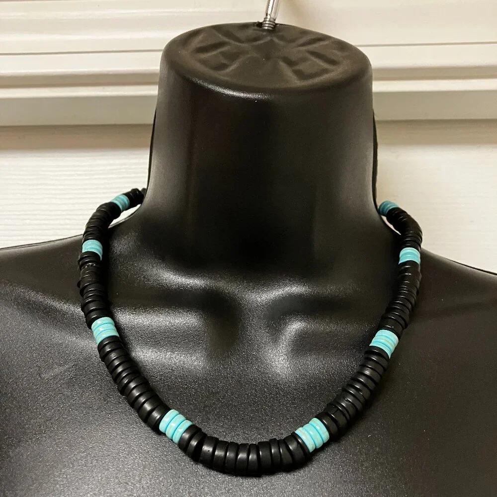 Men's Turquoise and Wood Beaded Choker Flat Beads Black and Turquoise Brand NEW